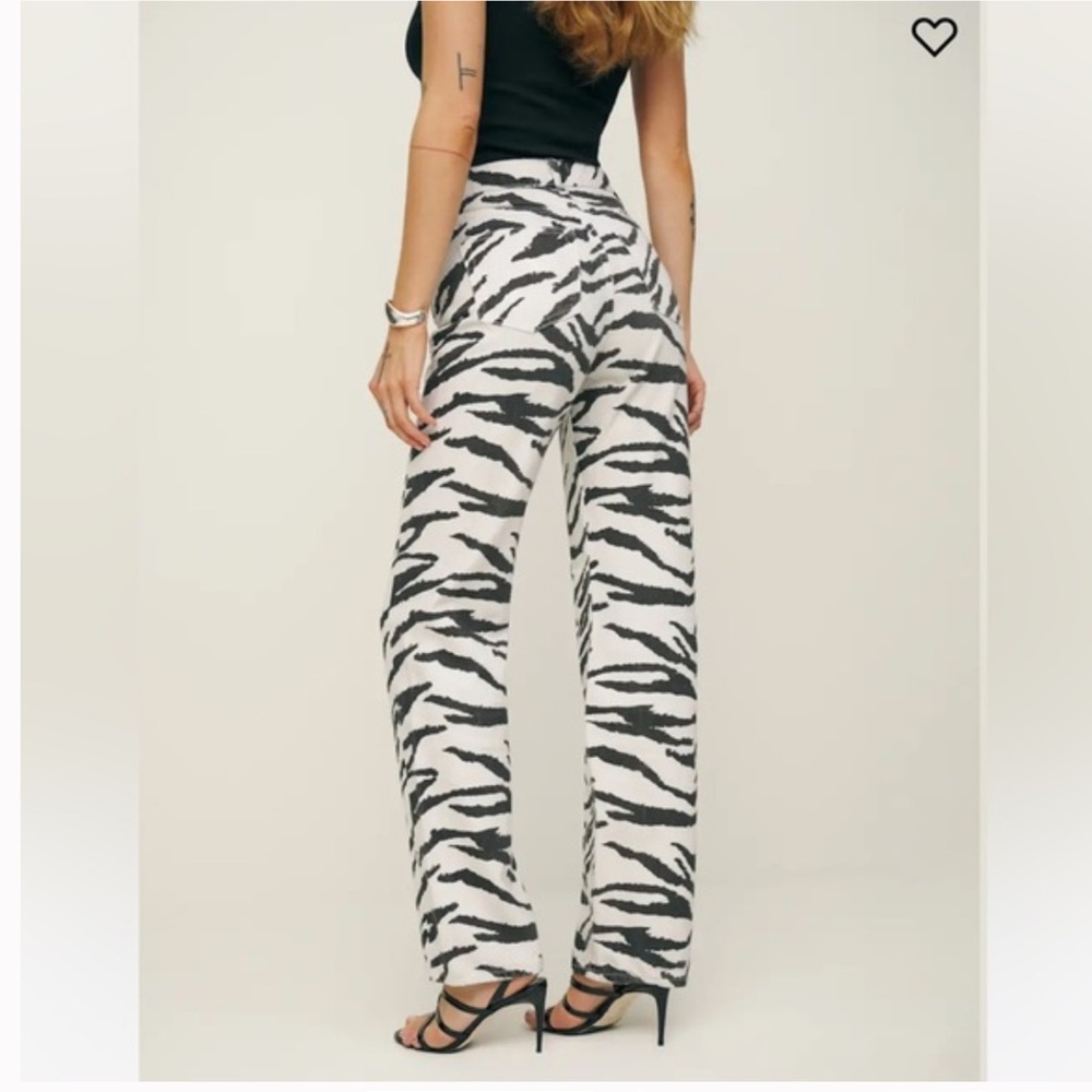 Reformation‎ Cynthia Zebra Print High Rise Straight Jeans - Picture 3 of 9